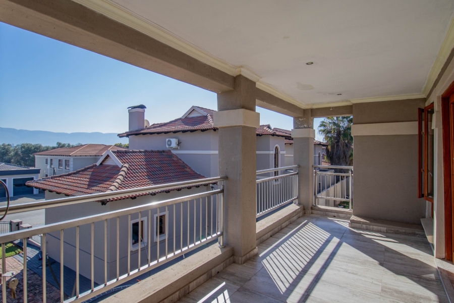 3 Bedroom Property for Sale in Xanadu North West